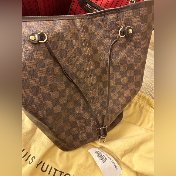 Louis Vuitton Neverfull - MM - Picture 9 of 16